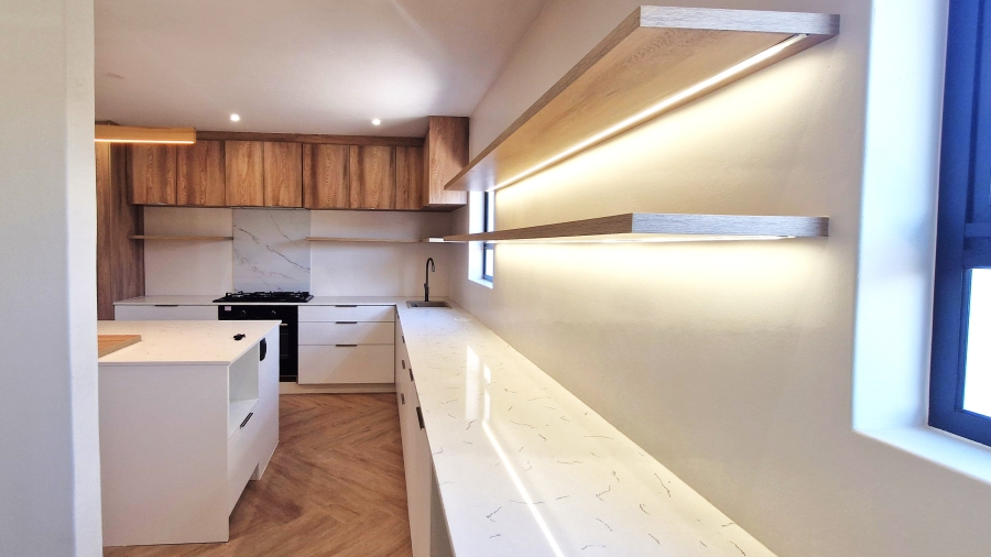 3 Bedroom Property for Sale in Country Club Western Cape